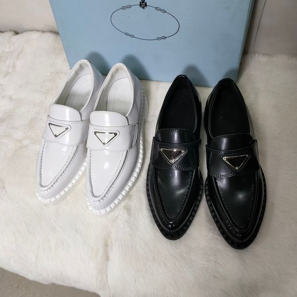 designer women loafer shoes casual shoe soft cowhide rubber platform black patent slip-on chunky monolith shiny leather pointed lace up mull
designer women loafer shoes casual shoe soft cowhide rubber platform black patent slip-on chunky monolith shiny leather pointed lace up mull