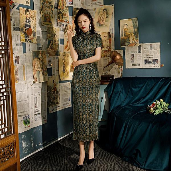 ethnic clothing mandarin collar qipao high split satin cheongsam female vintage button banquet party dress gown long chinese style vest, Red
ethnic clothing mandarin collar qipao high split satin cheongsam female vintage button banquet party dress gown long chinese style vest, Red