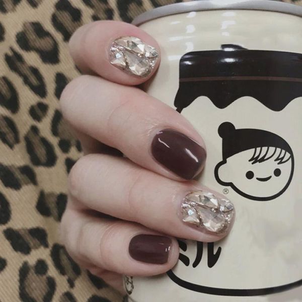 nail gel fake pieces coffee golden brown wearing stickers finished 24 with glue, Red;pink
nail gel fake pieces coffee golden brown wearing stickers finished 24 with glue, Red;pink