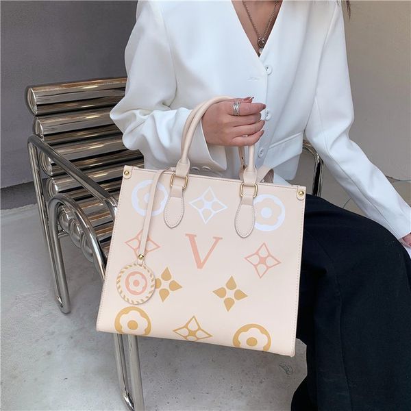 luxury handbags large capacity old flower hand tote women 2021 new commuter shoulder bag fashion bag
luxury handbags large capacity old flower hand tote women 2021 new commuter shoulder bag fashion bag