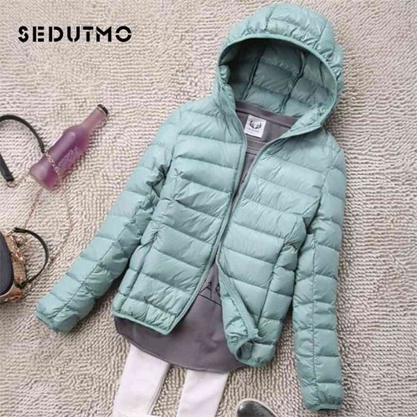 sedutmo winter womens down jackets short ultra light duck coat hooded puffer jacket autumn parkas ed034 210922, Black
sedutmo winter womens down jackets short ultra light duck coat hooded puffer jacket autumn parkas ed034 210922, Black