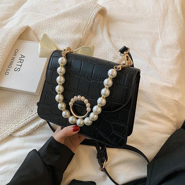 evening bags mini pearl tote bag 2021 summer stone pattern high-quality pu leather women's designer handbag fashion shoulder messenger
evening bags mini pearl tote bag 2021 summer stone pattern high-quality pu leather women's designer handbag fashion shoulder messenger