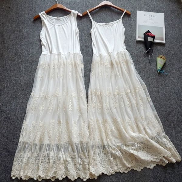 harajuku modal mori girl sweet dress women sleeveless femmes black white lace layer embroidery hollow out underdress u582 210309, Black;gray
harajuku modal mori girl sweet dress women sleeveless femmes black white lace layer embroidery hollow out underdress u582 210309, Black;gray