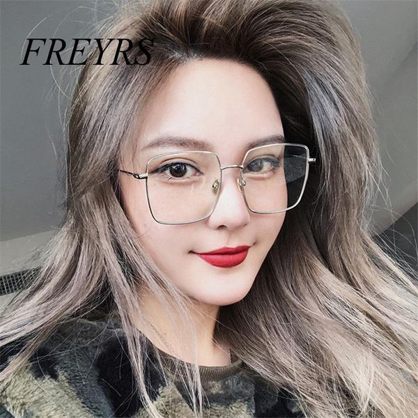 sunglasses 2021 oversized women brand design 90s vintage square metal frame fashion gradient lens sun glasses female uv400 6005, White;black
sunglasses 2021 oversized women brand design 90s vintage square metal frame fashion gradient lens sun glasses female uv400 6005, White;black