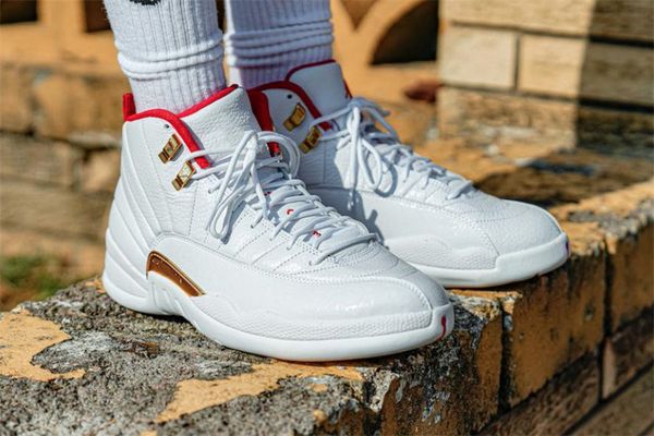 mens 12 xii fiba basketball shoes jumpman 12s designer white red sports sneakers ship with box size eu36-47.5
mens 12 xii fiba basketball shoes jumpman 12s designer white red sports sneakers ship with box size eu36-47.5