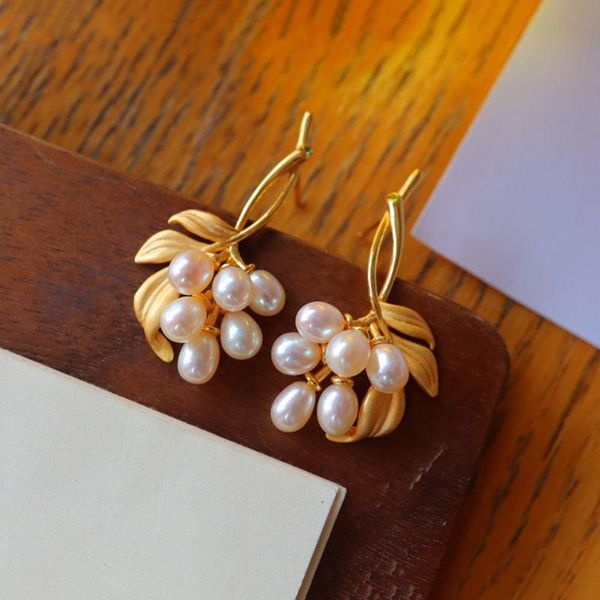 cluster rings 2021 autumn leaf shape pearl simple earrings temperament advanced sense exquisite ladies silver jewelry, Golden;silver
cluster rings 2021 autumn leaf shape pearl simple earrings temperament advanced sense exquisite ladies silver jewelry, Golden;silver