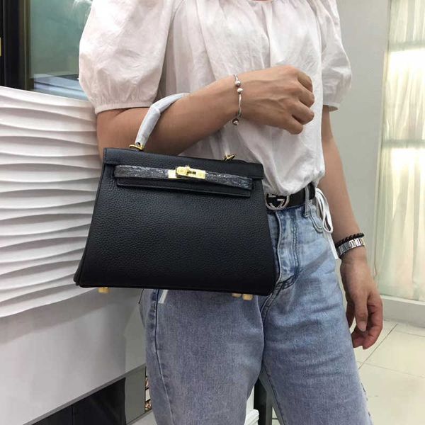 women luxurys designers bags 2021 womens handbags purses designer crossbody wallet bag louisbags_18 second generation kaili portable one fem
women luxurys designers bags 2021 womens handbags purses designer crossbody wallet bag louisbags_18 second generation kaili portable one fem