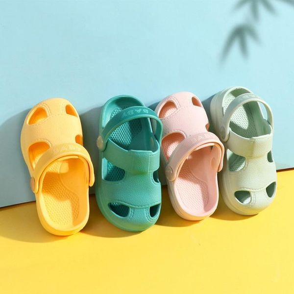 sandals summer baby hole shoes children nice non -slip soft floor boys girls beach 1 -3 years, Black;red
sandals summer baby hole shoes children nice non -slip soft floor boys girls beach 1 -3 years, Black;red