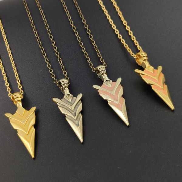 chains luminous glowing arrow pendant necklace knight spear glow in the dark pike for women men halloween gift wholesale, Silver
chains luminous glowing arrow pendant necklace knight spear glow in the dark pike for women men halloween gift wholesale, Silver