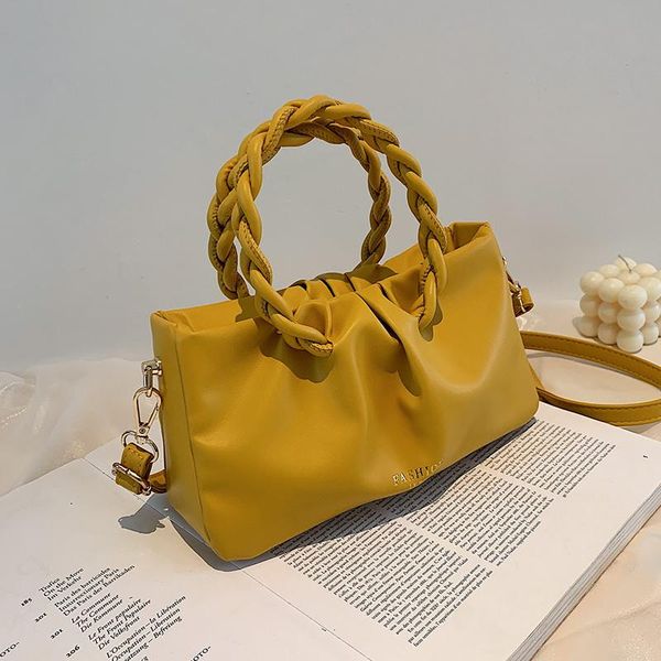 evening bags french niche design bag women's summer versatile 2021 fashion high-end portable small square messenger
evening bags french niche design bag women's summer versatile 2021 fashion high-end portable small square messenger