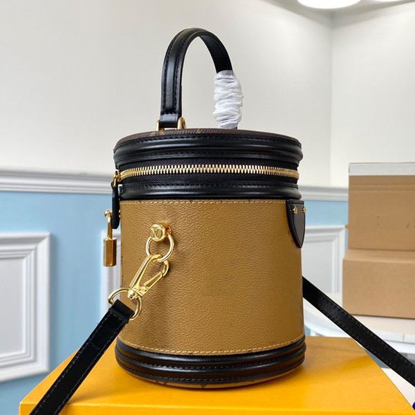 lady handbags purse real leather women classic bags shoulder bag old flower zipper removable shoulder strap wallets py6
lady handbags purse real leather women classic bags shoulder bag old flower zipper removable shoulder strap wallets py6