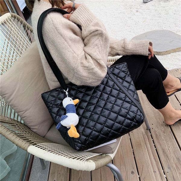2019 winter womens space new cotton casual bags ladies handbag shoulder pads female fashion shoulder bag tote bolsas sac a main
2019 winter womens space new cotton casual bags ladies handbag shoulder pads female fashion shoulder bag tote bolsas sac a main