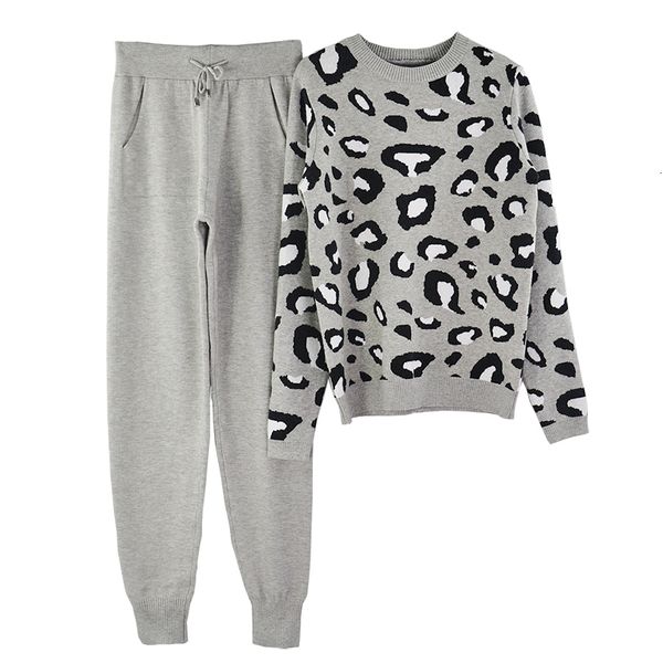 winter taotrees autumn women's knitting tracksuit leopard knitted round collor panllover sweater and pants two piec l7py, Gray
winter taotrees autumn women's knitting tracksuit leopard knitted round collor panllover sweater and pants two piec l7py, Gray