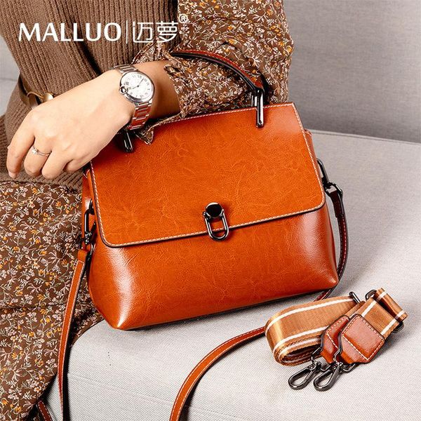 autumn and winter new oil wax cowhide shell bag fashion temperament one shoulder handbag women's leather women's bag net red
autumn and winter new oil wax cowhide shell bag fashion temperament one shoulder handbag women's leather women's bag net red