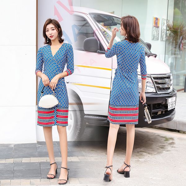new 2021 plus print summer evening long vintage party oversize short sleeve beach women es robe vestido prom f41q, Black;gray
new 2021 plus print summer evening long vintage party oversize short sleeve beach women es robe vestido prom f41q, Black;gray