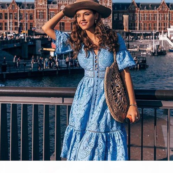 new a line lace woman dress 2020 summer v neck short eve boho slemaxi dresses party club vestido blue white pink, Black;gray
new a line lace woman dress 2020 summer v neck short eve boho slemaxi dresses party club vestido blue white pink, Black;gray