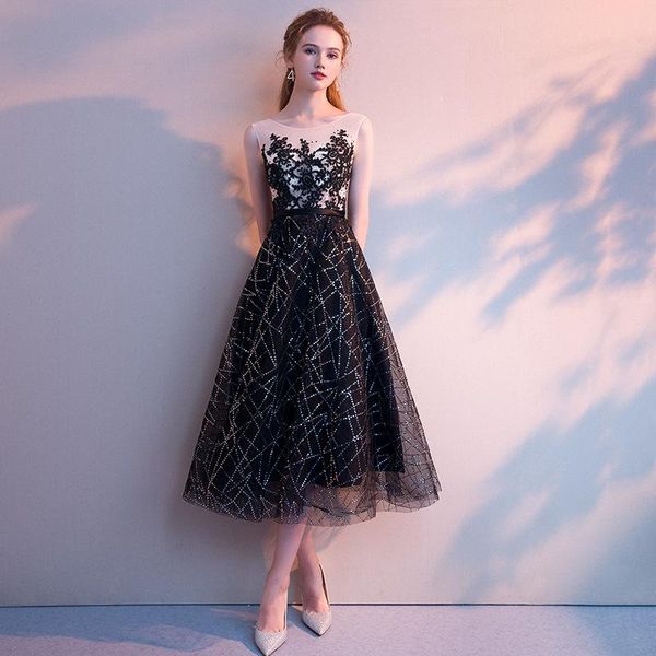 black sequin oriental style banquet dresses chinese vintage wedding cheongsam elegant short evening party gownssize xs - xxl, Red
black sequin oriental style banquet dresses chinese vintage wedding cheongsam elegant short evening party gownssize xs - xxl, Red
