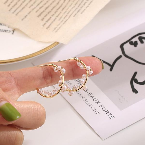2021 korean elegant simulated pearl wrap circle hoop earrings for women statement jewelry boucle d'oreille oorbellen gift, Golden;silver
2021 korean elegant simulated pearl wrap circle hoop earrings for women statement jewelry boucle d'oreille oorbellen gift, Golden;silver