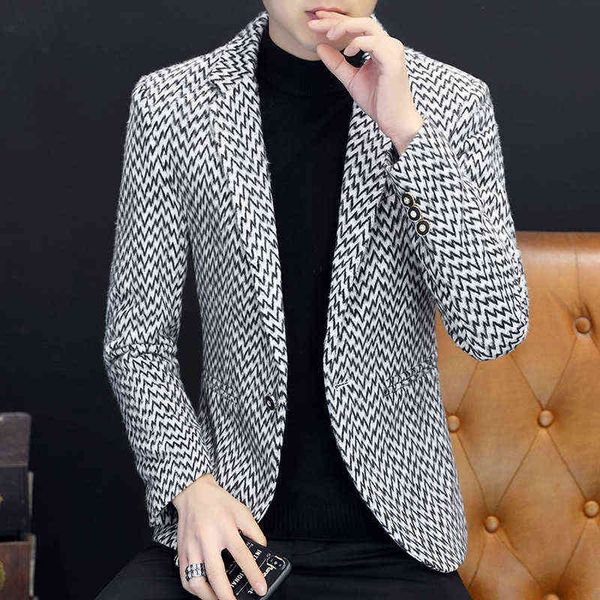 luxury suits blaze men's casual wavy korean slim fit thickened small suit single wtern coat men's wear, Black
luxury suits blaze men's casual wavy korean slim fit thickened small suit single wtern coat men's wear, Black