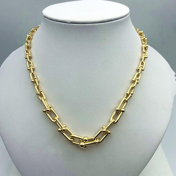 chains 925 sterling silver necklace,classic fashion high-quality u-shaped hardwear t buckle jewelry holiday gift,original logo
chains 925 sterling silver necklace,classic fashion high-quality u-shaped hardwear t buckle jewelry holiday gift,original logo