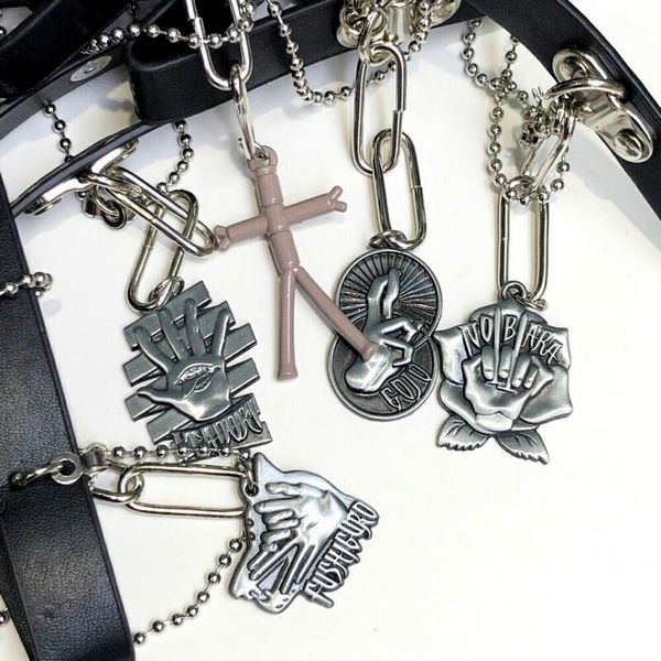 pendant necklaces 5kinds jujutsu kaisen itadori yuji fushiguro megumi kugisaki nobara cosplay metal cross black pu chain necklace, Silver
pendant necklaces 5kinds jujutsu kaisen itadori yuji fushiguro megumi kugisaki nobara cosplay metal cross black pu chain necklace, Silver