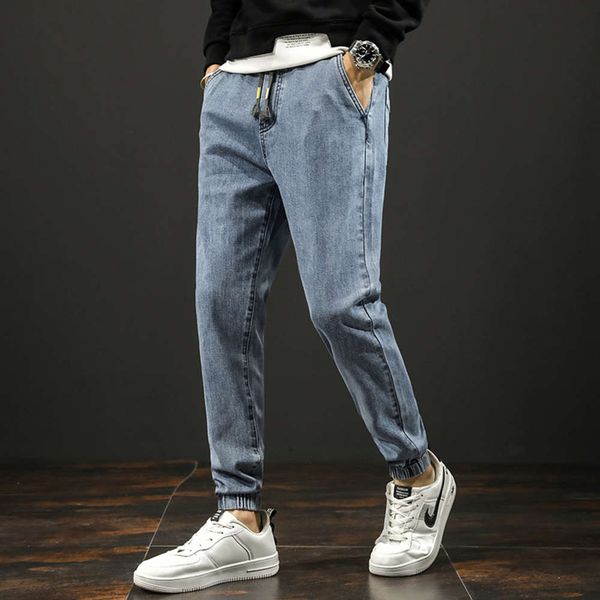 autumn and winter solid versatile casual men's slim fit small leg jeans trend corset harem pants light color wash, Blue
autumn and winter solid versatile casual men's slim fit small leg jeans trend corset harem pants light color wash, Blue