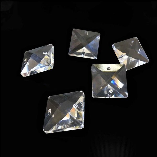 wholesales 14mm -22mm clear crystal square beads in 2 holes for crystal chandelier parts home/wedding decoration
wholesales 14mm -22mm clear crystal square beads in 2 holes for crystal chandelier parts home/wedding decoration