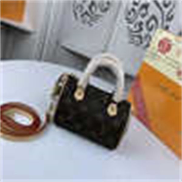handles brand shoulder designer luxury cross m61252 presbyopia totes speedy bag mini pillow bags bag handbags body iconic clutches eveni
handles brand shoulder designer luxury cross m61252 presbyopia totes speedy bag mini pillow bags bag handbags body iconic clutches eveni
