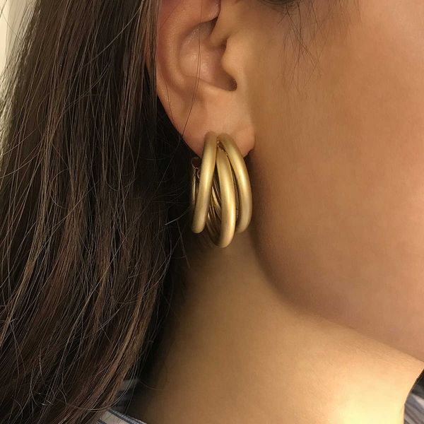 jewelry personality irregular matte geometric simple c-tube earrings for women, Silver
jewelry personality irregular matte geometric simple c-tube earrings for women, Silver