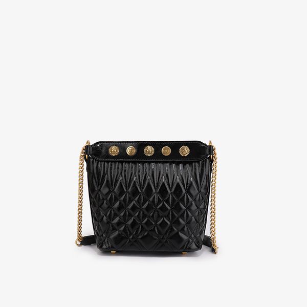 designer bags fashion classic white bucket women's 2021 new fashion western style summer versatile messenger bag
designer bags fashion classic white bucket women's 2021 new fashion western style summer versatile messenger bag