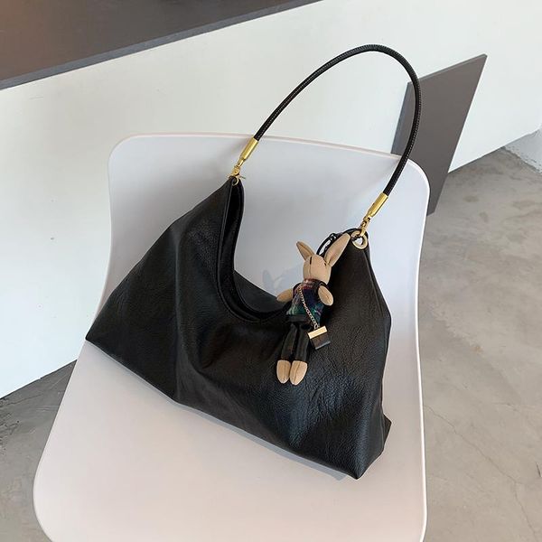 cross body 2021 autumn and winter female bag fashion big soft surface texture single shoulder daily shopping handbag
cross body 2021 autumn and winter female bag fashion big soft surface texture single shoulder daily shopping handbag