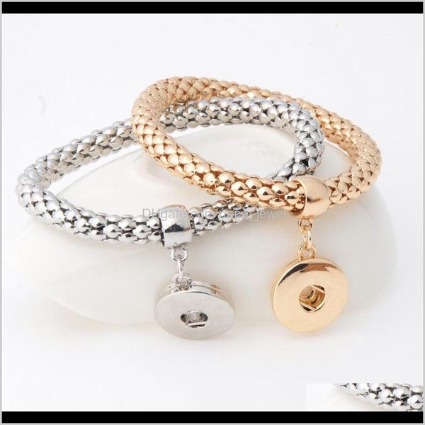 new three-color snap button charm bracelets popcorn chains 18mm interchangeable ginger snaps on bangles for woman fashion diy jewelry lwyjk, Golden;silver
new three-color snap button charm bracelets popcorn chains 18mm interchangeable ginger snaps on bangles for woman fashion diy jewelry lwyjk, Golden;silver