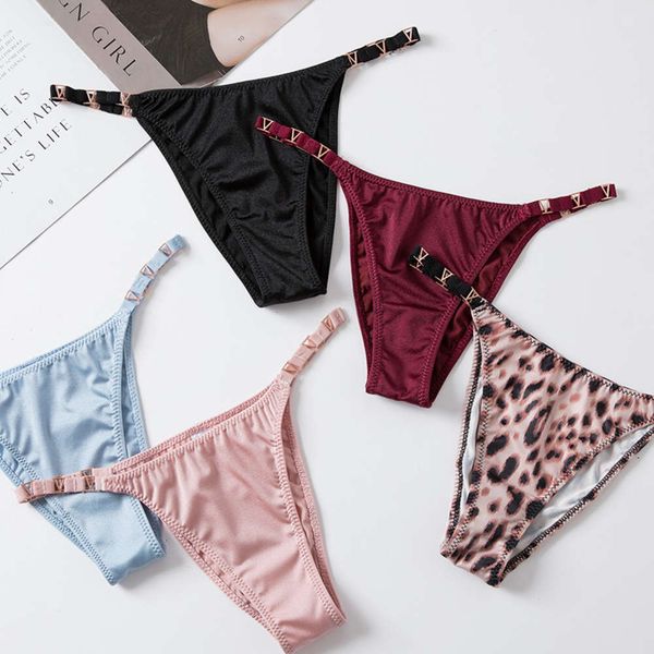 v-shaped metal ice silk underwear fitness exercise hip lifting low waist high fork t-shaped pants half buttock women, Black;pink
v-shaped metal ice silk underwear fitness exercise hip lifting low waist high fork t-shaped pants half buttock women, Black;pink