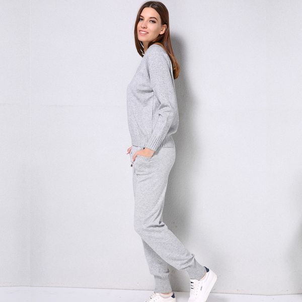 winter women's autumn woolen and cashmere knitted suit v neck sweater tracksuit women hoodies two-piece set u3vk, White
winter women's autumn woolen and cashmere knitted suit v neck sweater tracksuit women hoodies two-piece set u3vk, White