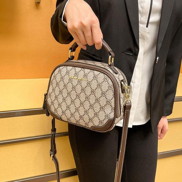 evening bags 2021 fashion portable small round bag letter printing ladies one-shoulder crossbody sac luxe cc
evening bags 2021 fashion portable small round bag letter printing ladies one-shoulder crossbody sac luxe cc