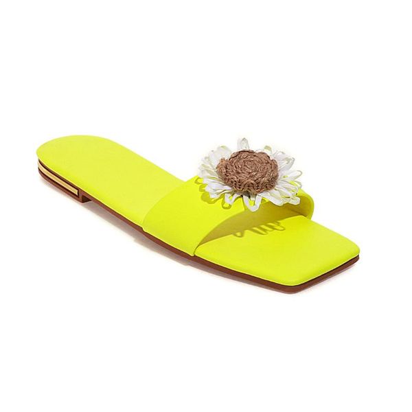 new 2021 ladies summer outside modern slippers for women flat synthetic leather square peep toe yellow flower fashion slippers, Black
new 2021 ladies summer outside modern slippers for women flat synthetic leather square peep toe yellow flower fashion slippers, Black