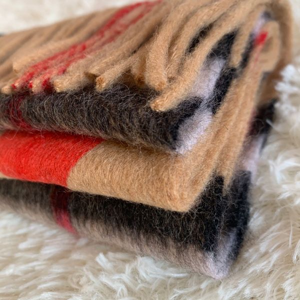 classic brand cashmere scarf fashion classic peach heart check printed cashmere scarf ultra-soft thermal cashmere scarf 180 30cm330y, Blue;gray
classic brand cashmere scarf fashion classic peach heart check printed cashmere scarf ultra-soft thermal cashmere scarf 180 30cm330y, Blue;gray