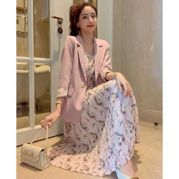 pink floral drs 2-piece women's spring drs 2021 long waist slim suspender skirt suit, Black;gray
pink floral drs 2-piece women's spring drs 2021 long waist slim suspender skirt suit, Black;gray