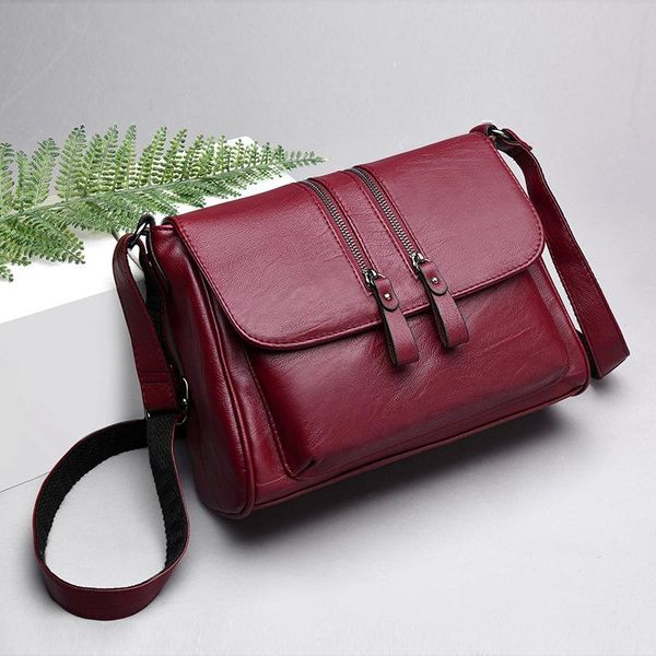 stylish women's single shoulder bag new leather large-capacity solid-colored women's handbag retro slanted bag soft leather
stylish women's single shoulder bag new leather large-capacity solid-colored women's handbag retro slanted bag soft leather