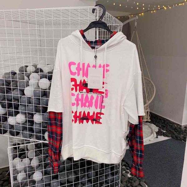 brand hoodie 21ss new xiaoxiangfeng women's sweater plaid stitching long sleeve graffiti letter printing loose top, Black
brand hoodie 21ss new xiaoxiangfeng women's sweater plaid stitching long sleeve graffiti letter printing loose top, Black