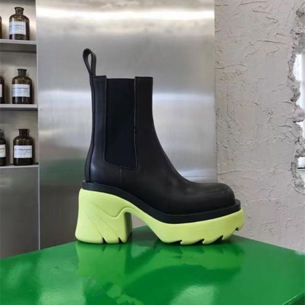 2021 fashion designer design women's boots, leather material, non slip sole, luxury, beautiful and comfortable, it is your happiness1, Black
2021 fashion designer design women's boots, leather material, non slip sole, luxury, beautiful and comfortable, it is your happiness1, Black
