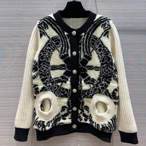 women's jackets white patchwork black fleece jacket women o-neck single breasted round-pockets thread sleeve coat lady 2021 win, Black;brown
women's jackets white patchwork black fleece jacket women o-neck single breasted round-pockets thread sleeve coat lady 2021 win, Black;brown