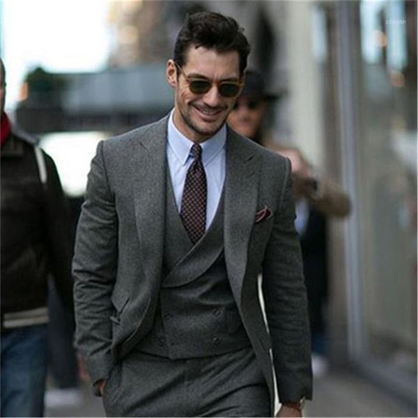 masculino smoking grey tweed jacket men suit terno slim fit tuxedo 3piece mens suits (jacket+pants+vest) groom custom blazer men's & bl, White;black
masculino smoking grey tweed jacket men suit terno slim fit tuxedo 3piece mens suits (jacket+pants+vest) groom custom blazer men's & bl, White;black