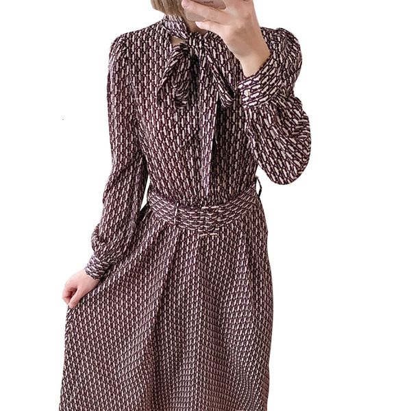 2021 spring summer new print chiffon women clothes sleeve street casual es belt fashion long btyv, Black;gray
2021 spring summer new print chiffon women clothes sleeve street casual es belt fashion long btyv, Black;gray