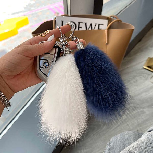 cross fox tail fur bag charm pendant wool keychain for womens , school bag, cellphone or car fashion, Silver
cross fox tail fur bag charm pendant wool keychain for womens , school bag, cellphone or car fashion, Silver