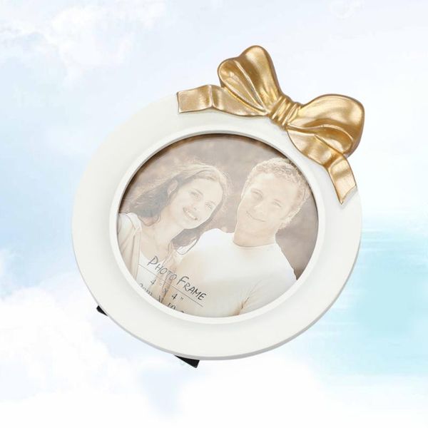 1pc resin golden bowknot picture frame decorative p holder furnishing articles for living room bedroom store birthday annive
1pc resin golden bowknot picture frame decorative p holder furnishing articles for living room bedroom store birthday annive