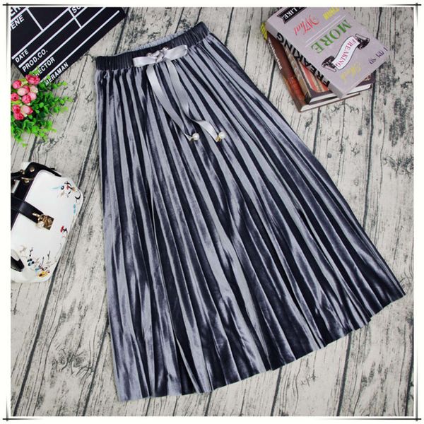 autumn and winter new velvet long pleated skirt elastic waist pearl lace up dress women's fashion, Black;gray
autumn and winter new velvet long pleated skirt elastic waist pearl lace up dress women's fashion, Black;gray