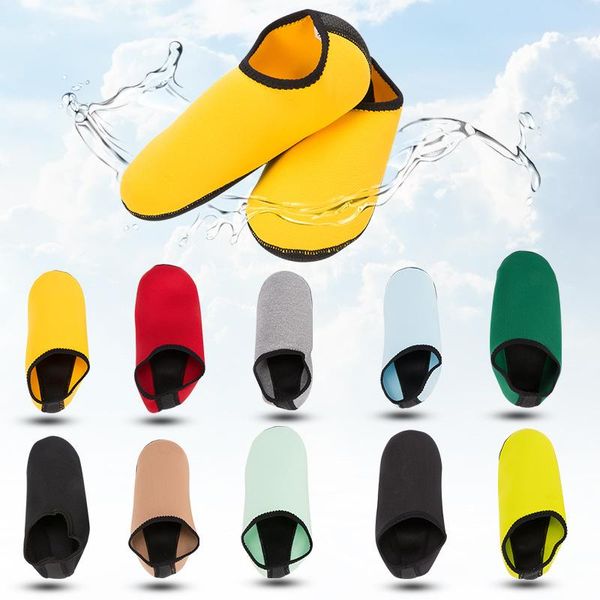sports socks non-slip diving soft neoprene short beach swimming fins outdoors quick-drying shoes, Black
sports socks non-slip diving soft neoprene short beach swimming fins outdoors quick-drying shoes, Black
