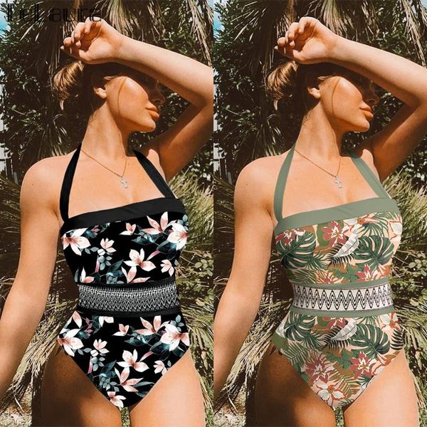 2021 new floral printed women halter one piece swimsuit patchwork push up swimwear summer beach bathing suit female monokini
2021 new floral printed women halter one piece swimsuit patchwork push up swimwear summer beach bathing suit female monokini