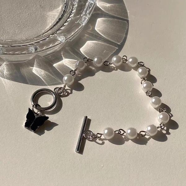 link, chain 2021 vintage fashion butterfly pendant imitation pearl bracelets for women temperament simple metal bracelet female gifts, Black
link, chain 2021 vintage fashion butterfly pendant imitation pearl bracelets for women temperament simple metal bracelet female gifts, Black